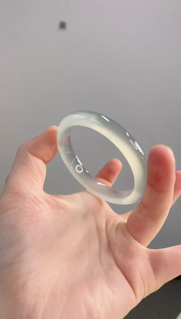 【闪购商品】玛瑙/玉髓手镯未镶嵌58圈