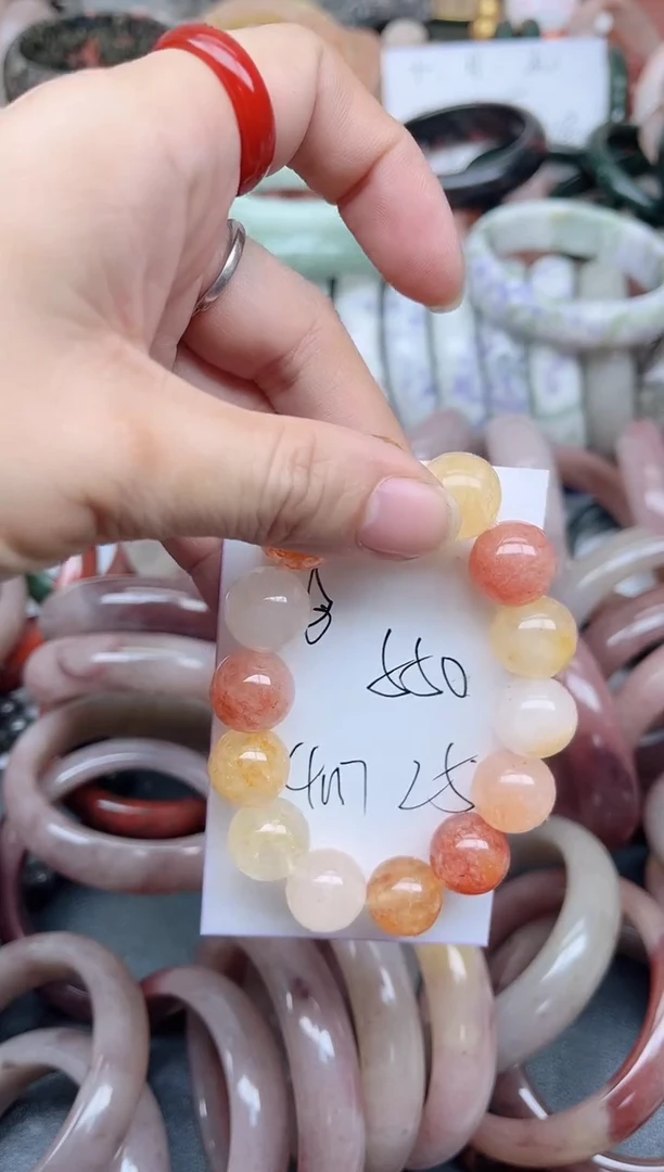 未镶嵌手镯石英质玉550