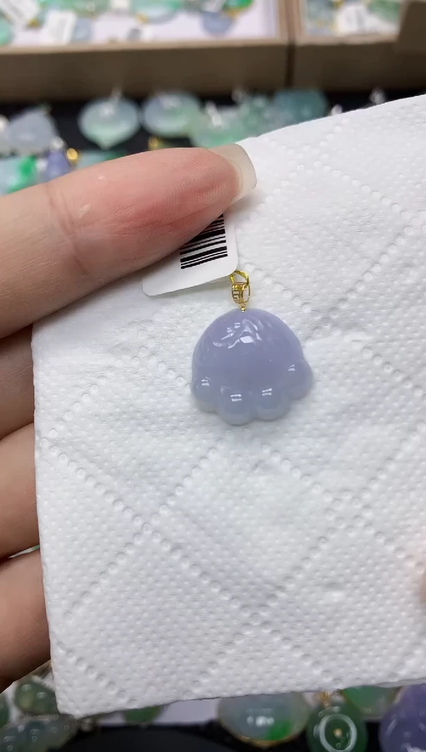 颈饰18K金镶嵌翡翠1111111111