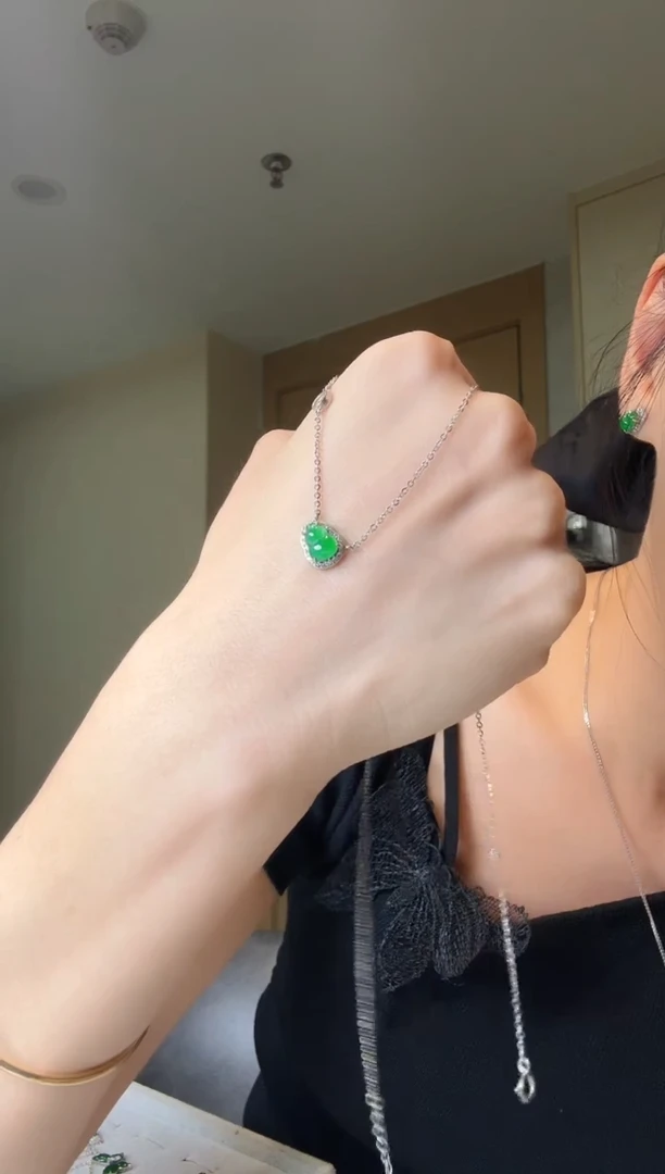 翡翠银S925镶嵌套链天然翡翠套链