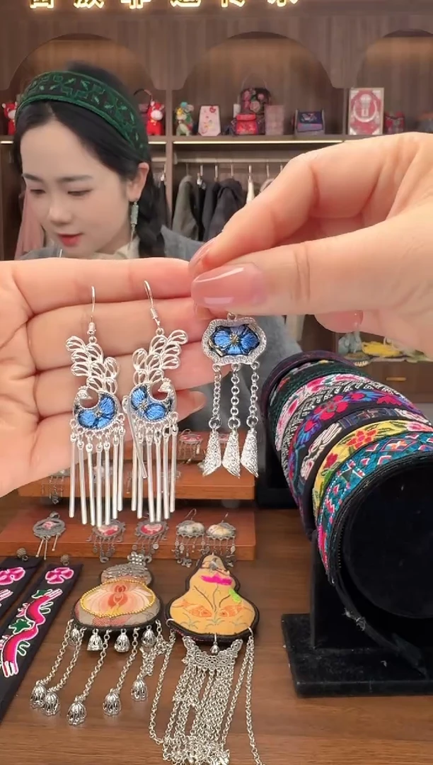 刺绣扶光苗绣传承5