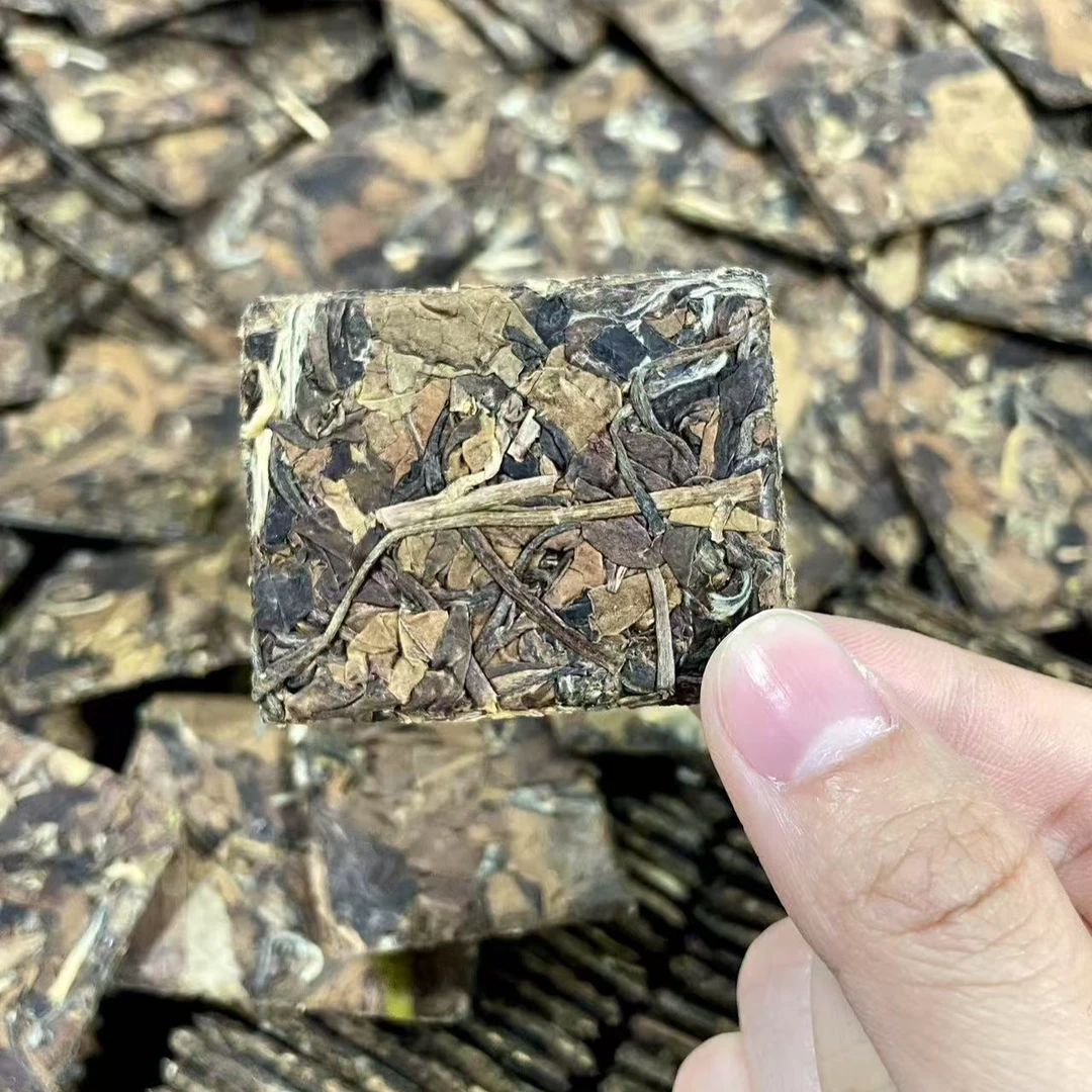 250克福鼎太姥山2016枣香贡眉香气馥郁入口甜润自饮方片散茶