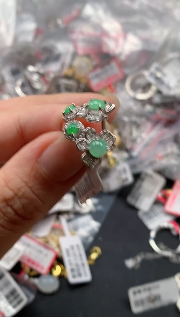 银S925镶嵌戒指翡翠天然A货缅甸翡翠