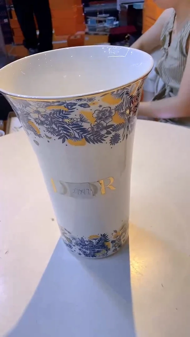 杯鸿辉家品牌瓷器，京东包邮！