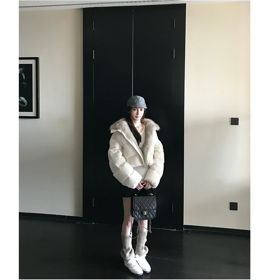 COCO皮草"轻绒欧包"三星安心95白鹅绒~三防超蓬松狐狸毛羽绒服