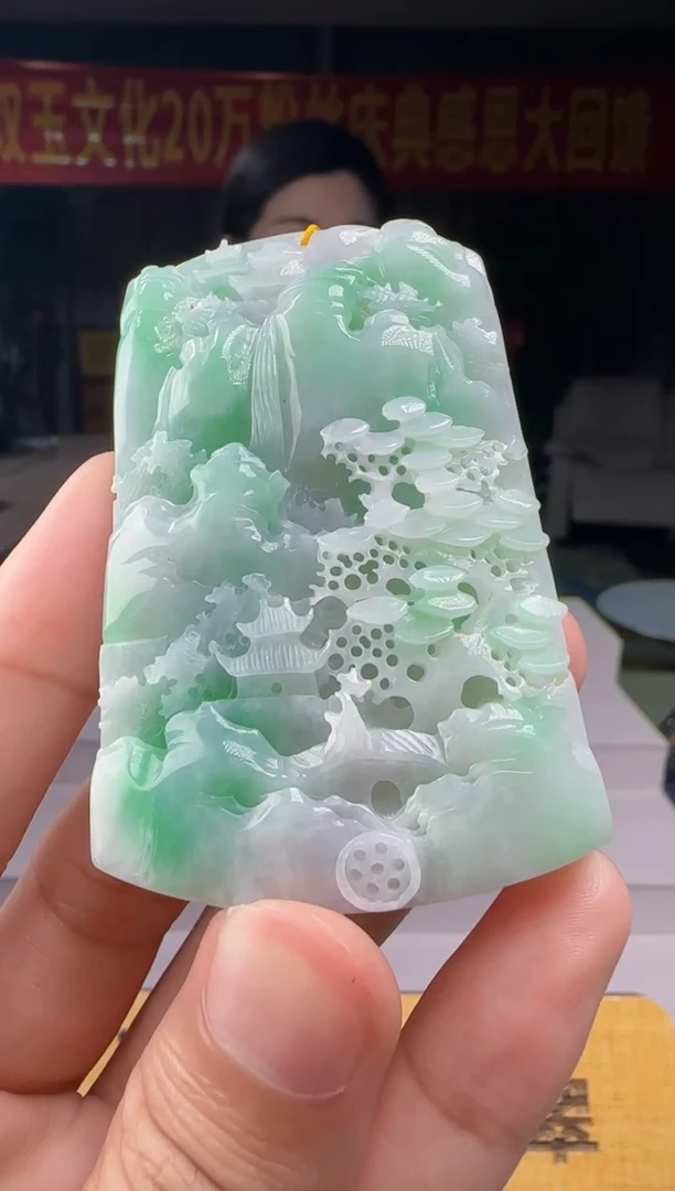 翡翠未镶嵌颈饰XM@@960Q3J18302