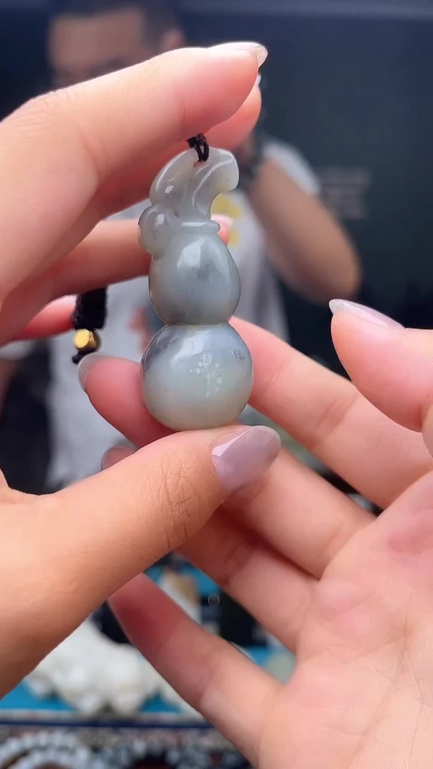 未镶嵌和田玉挂件1