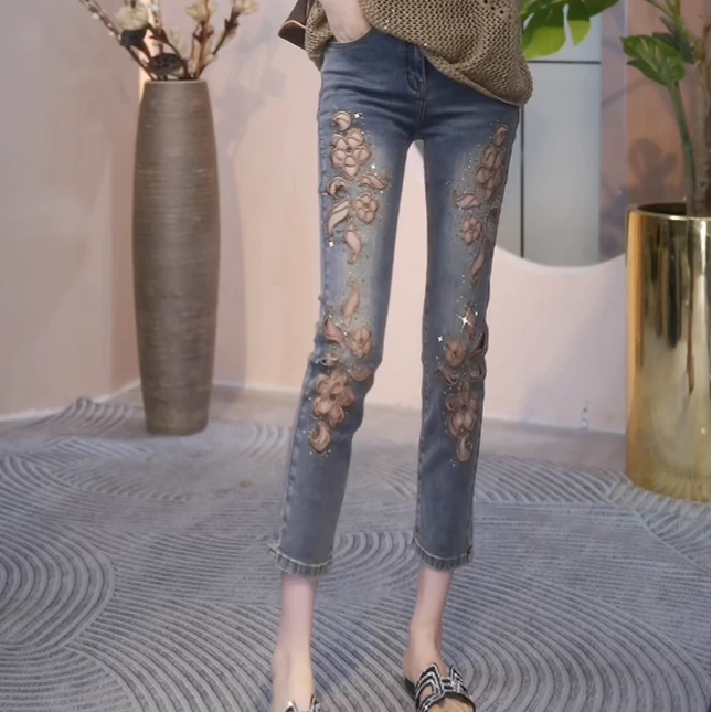 丽丽家 夏季花影新款镂空花朵烫钻九分烟管裤