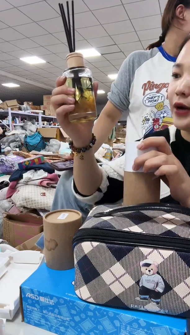 牦牛剖层皮革琪老板女包6号店超好看发图片款新款香薰