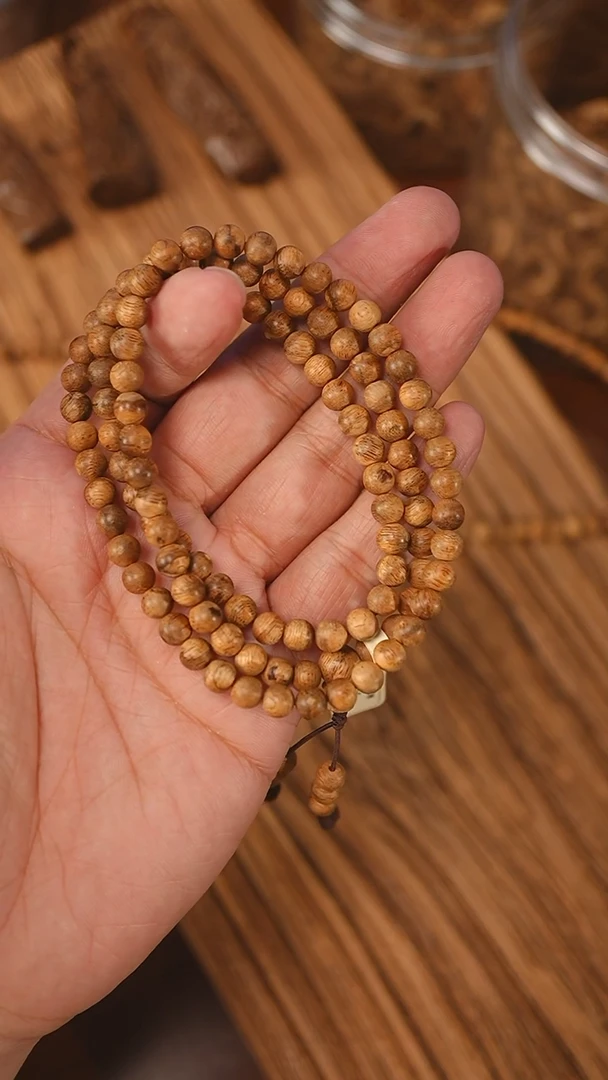 沉香手串越南芽庄红油老料0.60-8克+bn1202