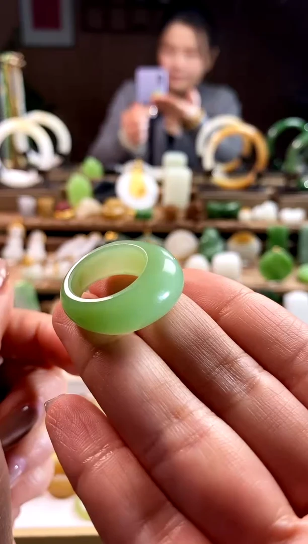 【闪购商品】和田玉戒指未镶嵌14