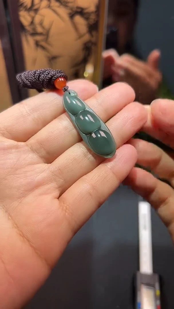 【闪购商品】和田玉（碧玉）颈饰未镶嵌1