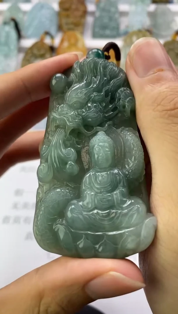 翡翠未镶嵌颈饰?***手天然翡翠