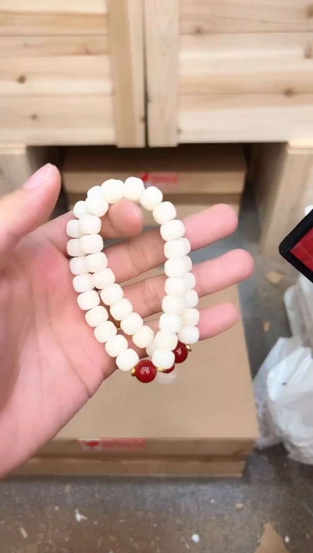 精品手串（无礼盒）@@sp261