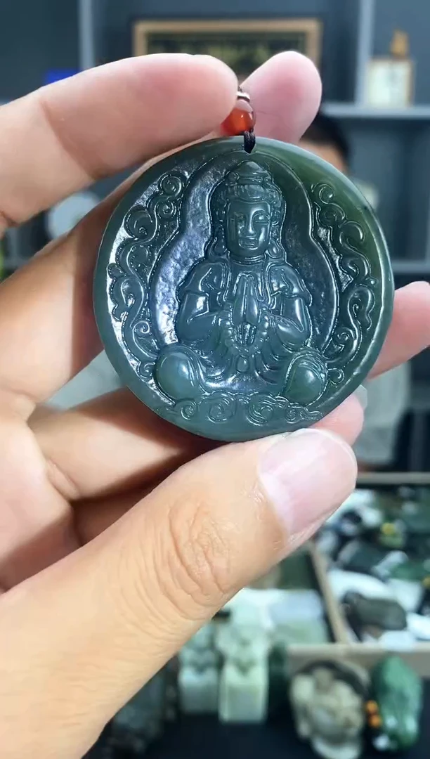 和田玉未镶嵌颈饰1
