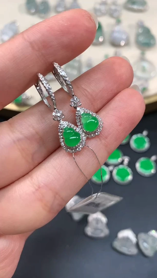 【闪购商品】翡翠耳饰18K金镶嵌耳饰A62|9800