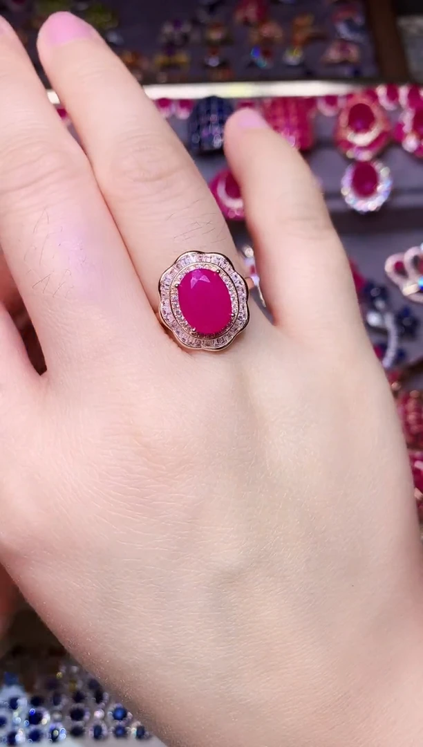 银S925镶嵌戒指红宝石....