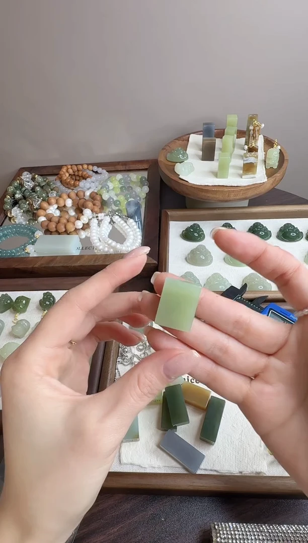 香榧木吊坠W1323