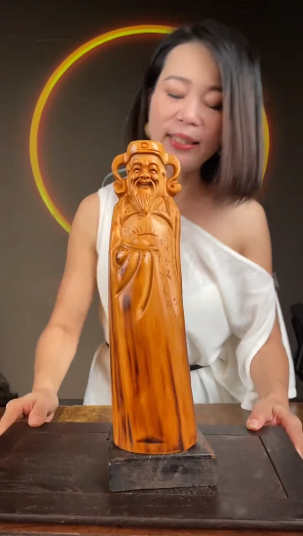 柏木（崖柏）手工摆件,先抢先得! 编号:163