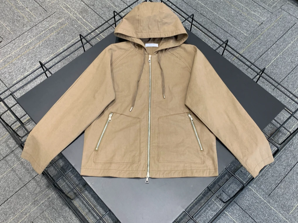 【大美夕】连帽常规简约短外套长袖宽松型短款秋季秋款百搭EP3335