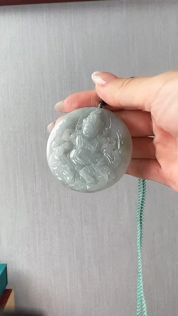 翡翠未镶嵌颈饰黄财神（多样性发货，发其一）