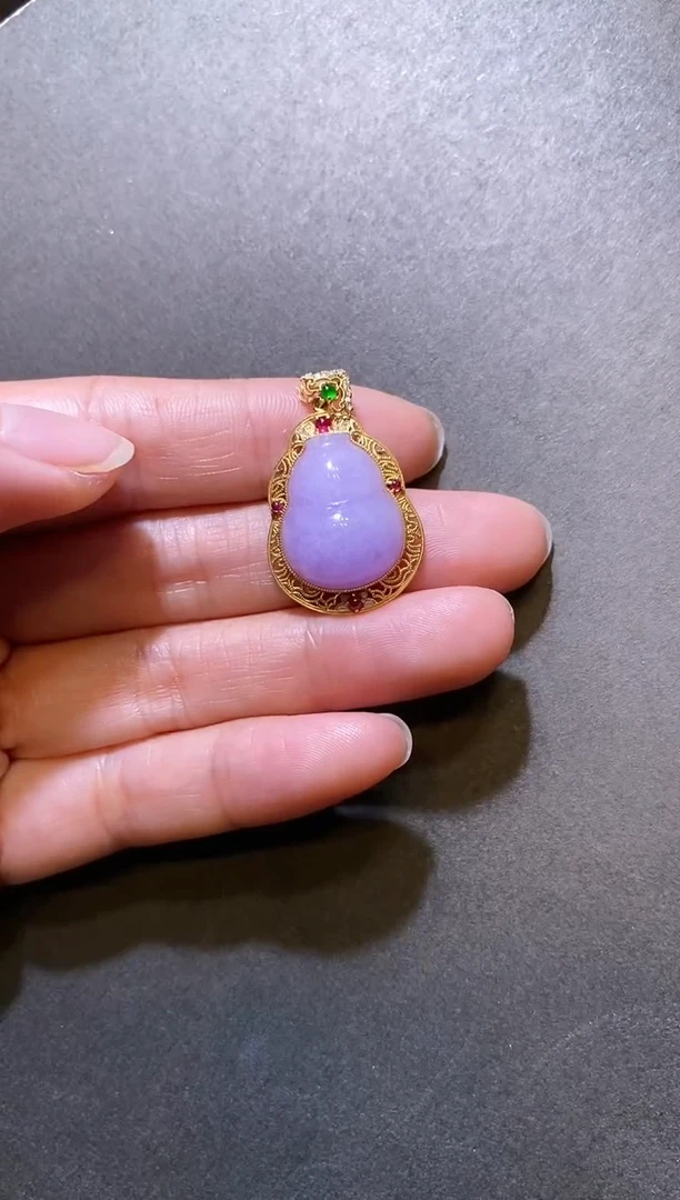 【闪购商品】翡翠颈饰18K金镶嵌翡翠葫芦吊坠