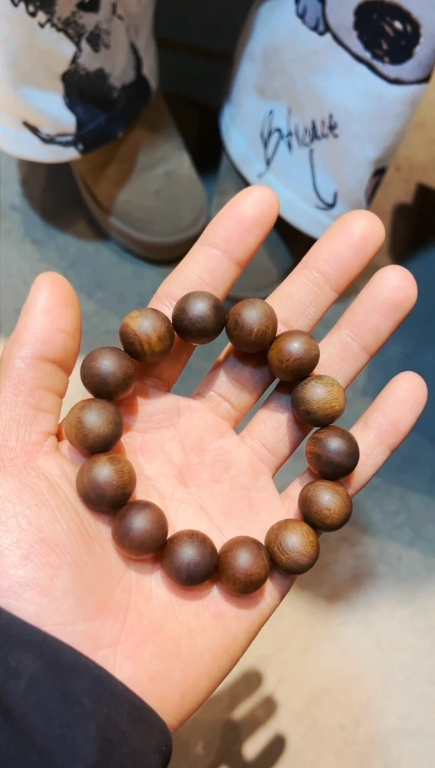 【闪购商品】沉香木手串七七精品专属链接711110