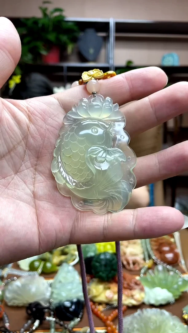 未镶嵌岫玉吊坠·