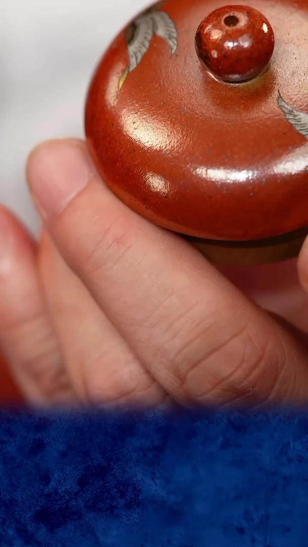 宜兴紫砂 紫砂茶壶 LJY 蝴蝶