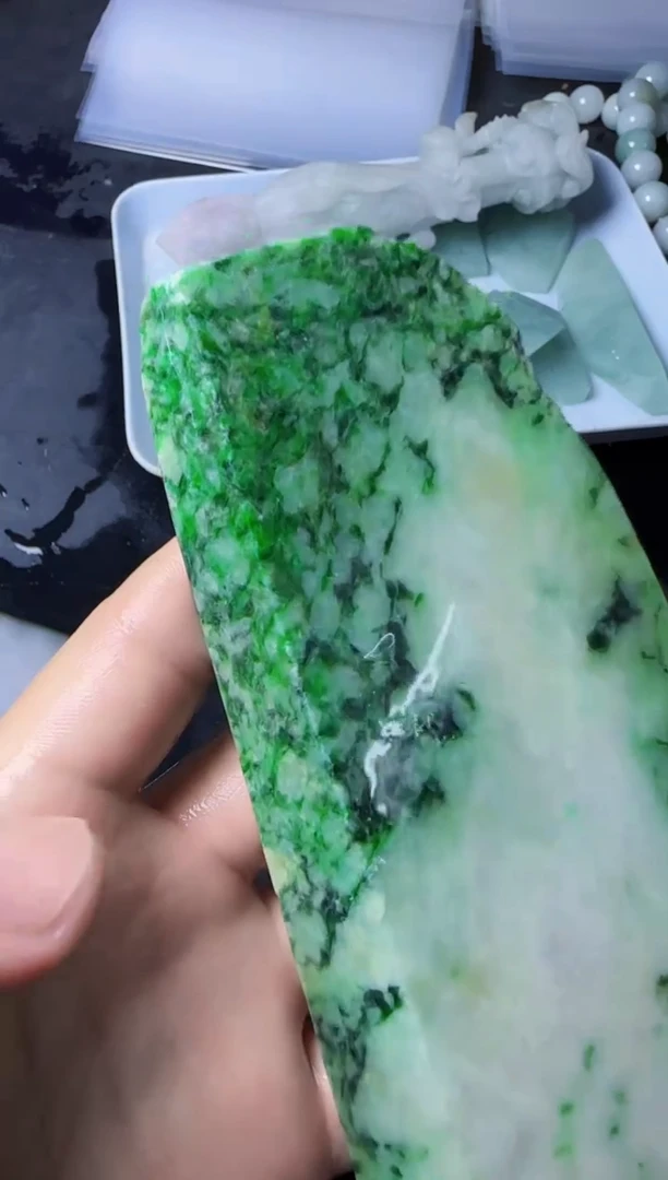 【闪购商品】翡翠颈饰未镶嵌097翡翠