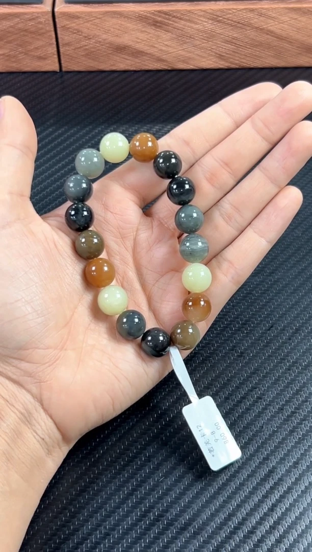 未镶嵌手串和田玉若羌微色差卡12
