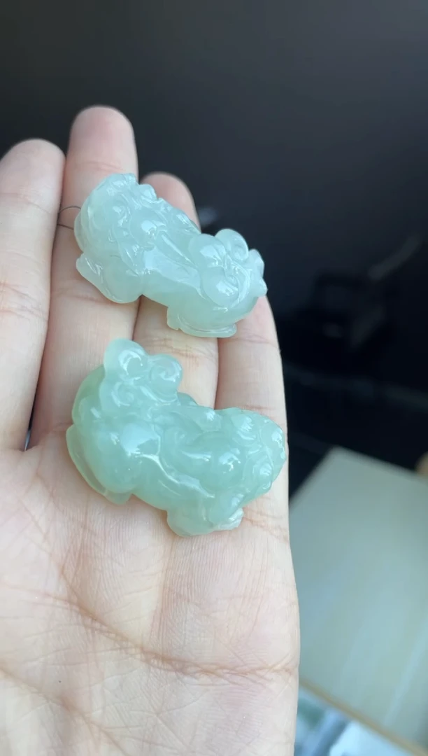 吊坠(不含链)未镶嵌翡翠天然缅甸A货翡翠多样性发其一