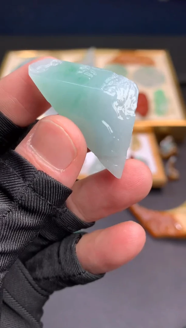【闪购商品】定制翡翠未镶嵌