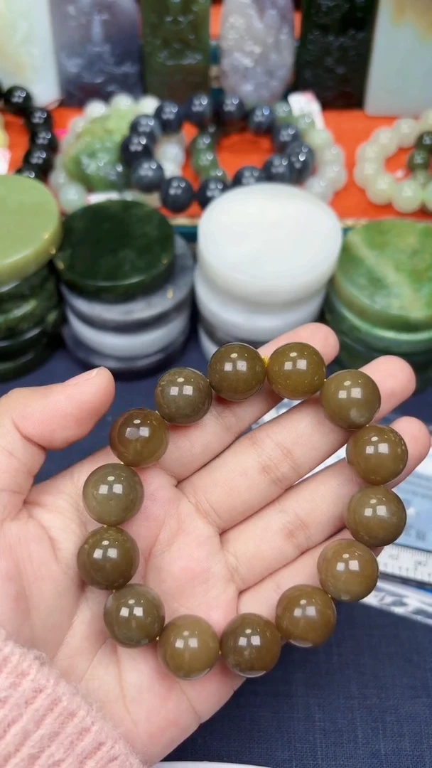 颈饰未镶嵌和田玉和田玉