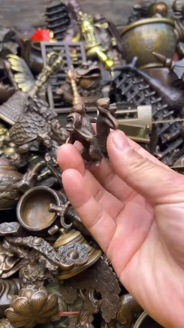 精美铜器，点击下单