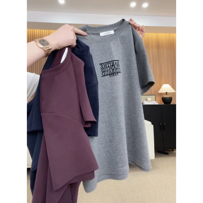 春夏新款时髦而时尚字母植绒柔软舒适短袖T恤女LK2501423