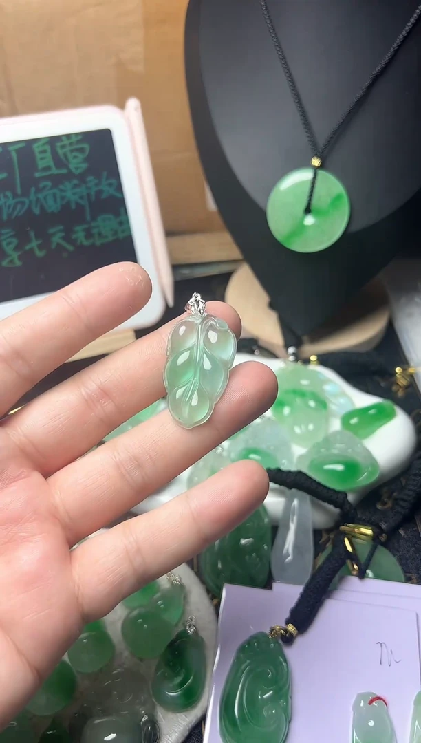 颈饰未镶嵌翡翠所见即所得，一图一物