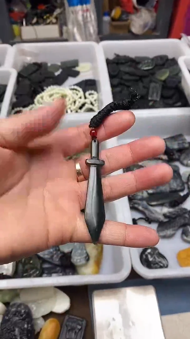 吊坠(不含链)未镶嵌和田玉1