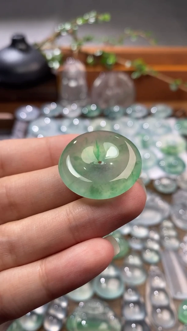 吊坠(不含链)未镶嵌翡翠扣子