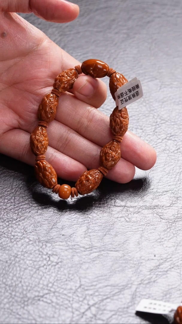 橄榄核吊坠橄榄核