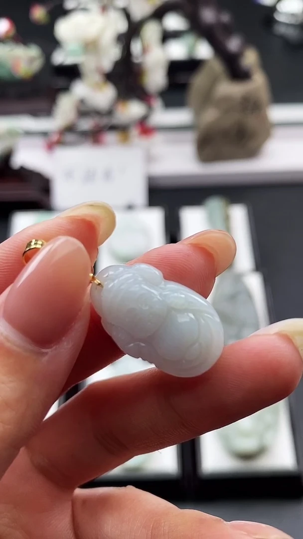 【闪购商品】翡翠颈饰未镶嵌天然缅甸A货翡翠