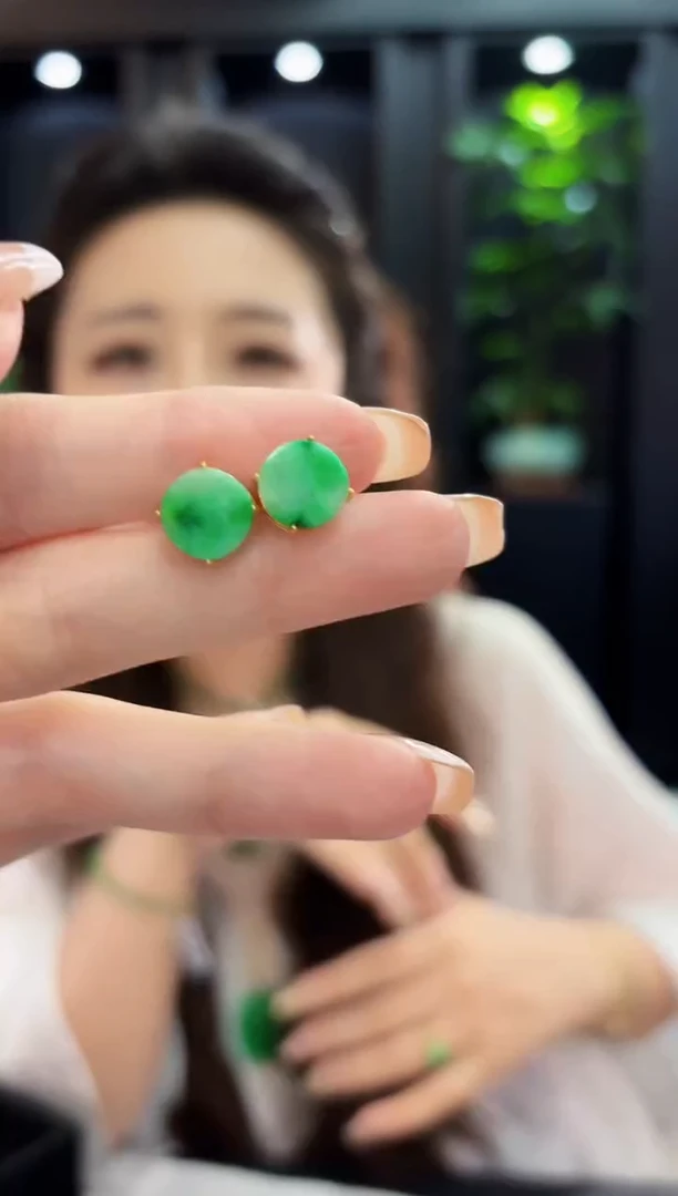 未镶嵌翡翠耳饰缅料A货/多样性发货/一件