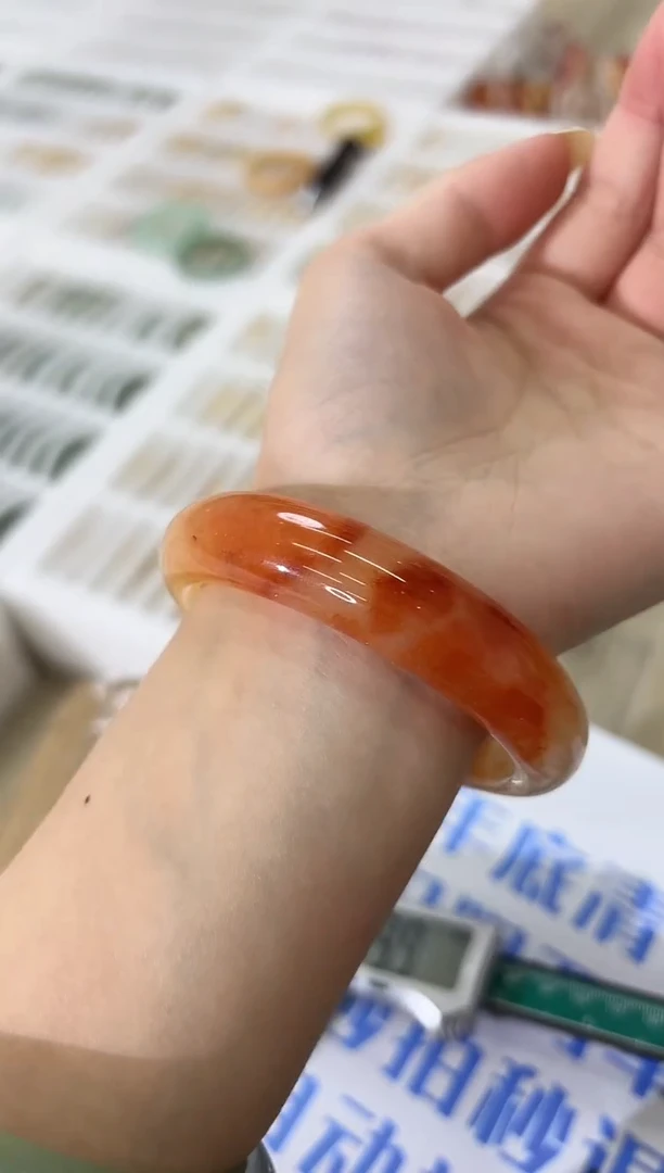 未镶嵌手镯石英质玉89-59JU