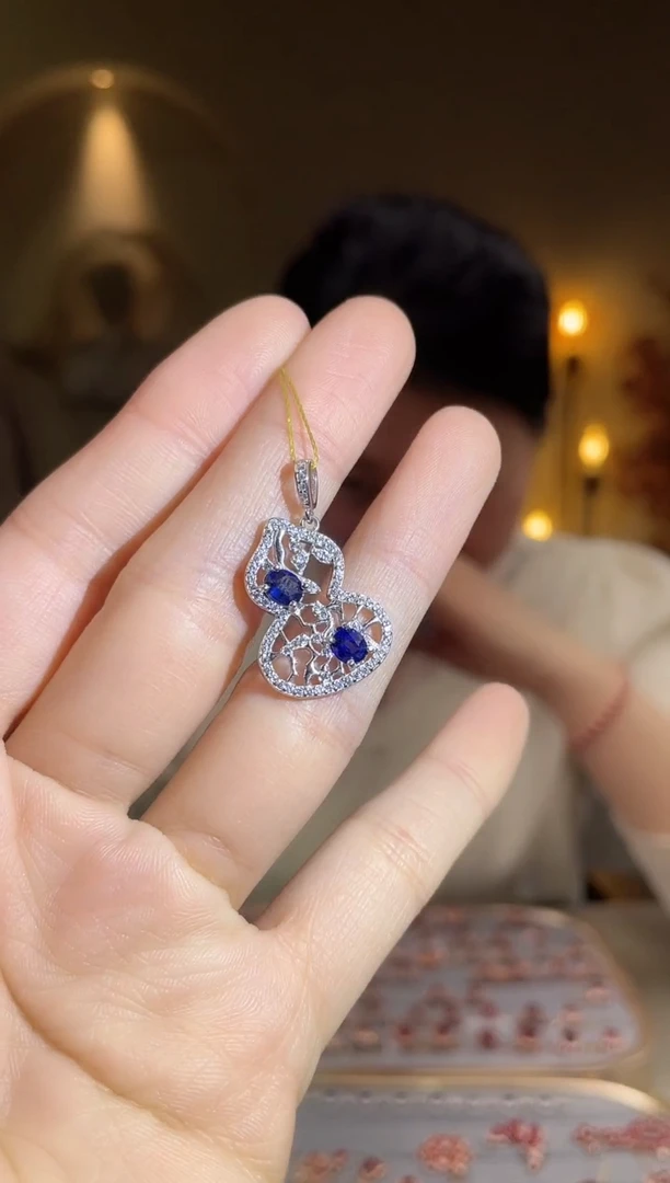 颈饰蓝宝石银S925镶嵌颈饰