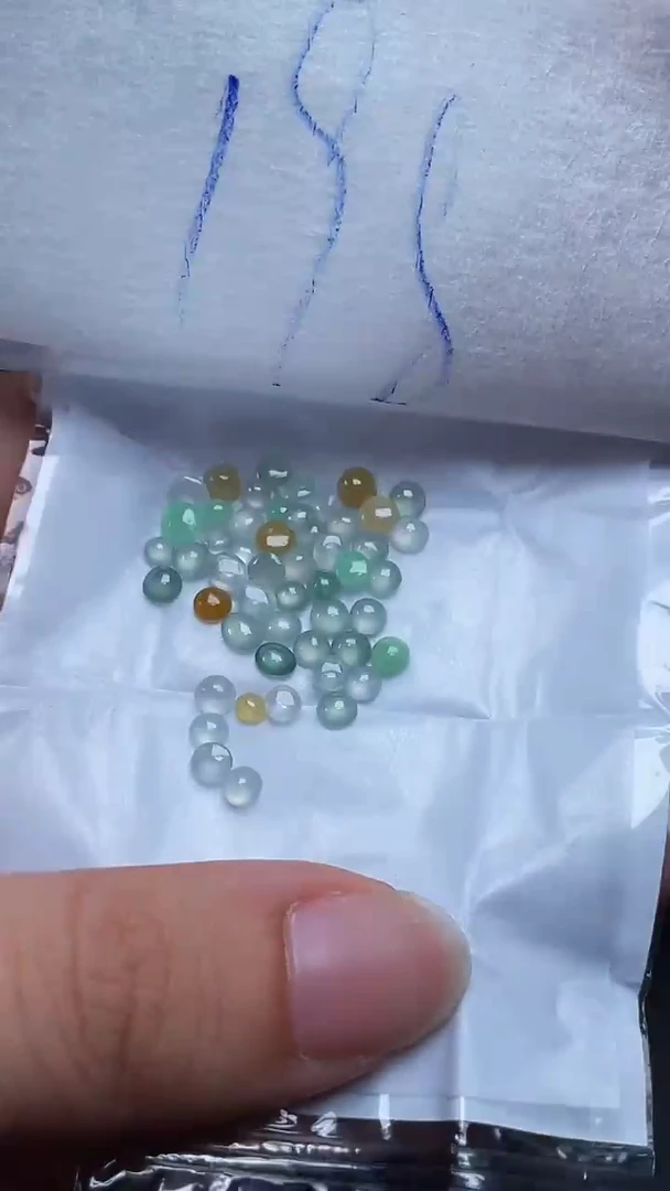 翡翠散珠未镶嵌天然缅甸翡翠A货203