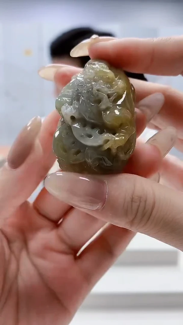 未镶嵌定制翡翠4917lr-毛货挂件75