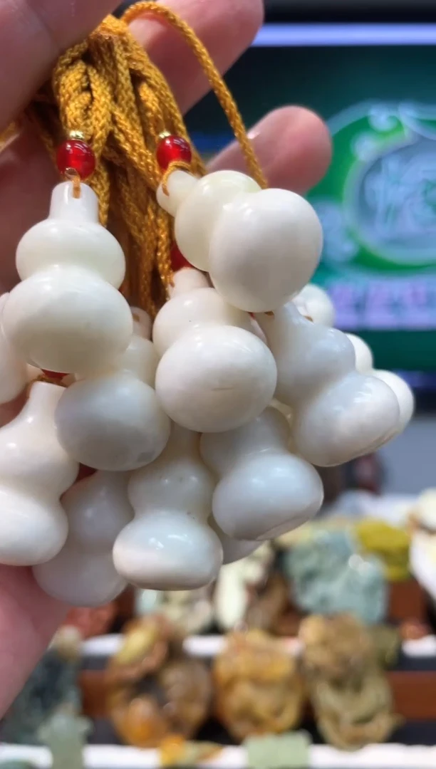 【闪购商品】岫玉吊坠未镶嵌·多样性发货*拍一发一