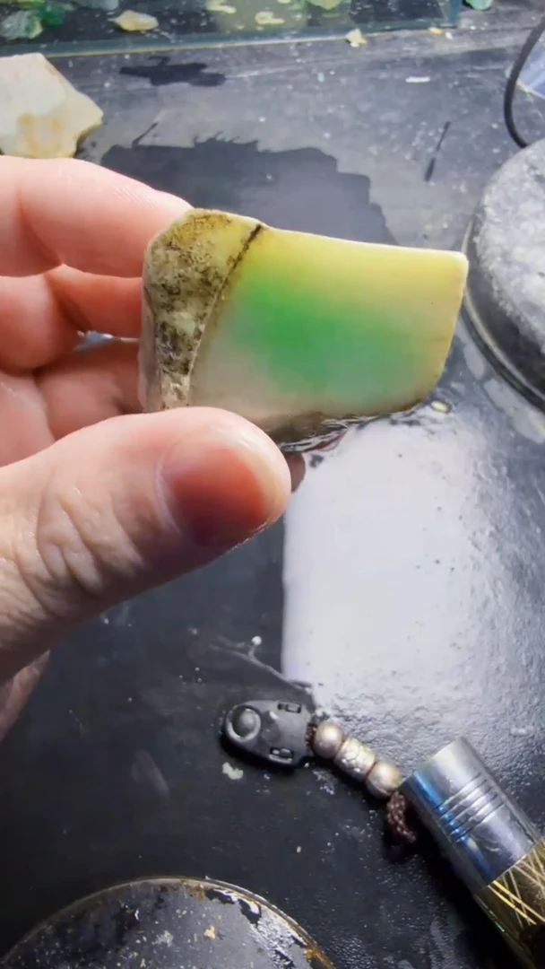 未镶嵌挂件翡翠方*天然翡翠271