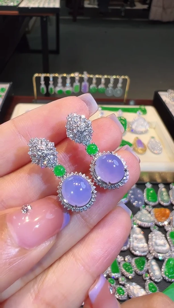 【闪购商品】翡翠耳饰18K金镶嵌翡翠