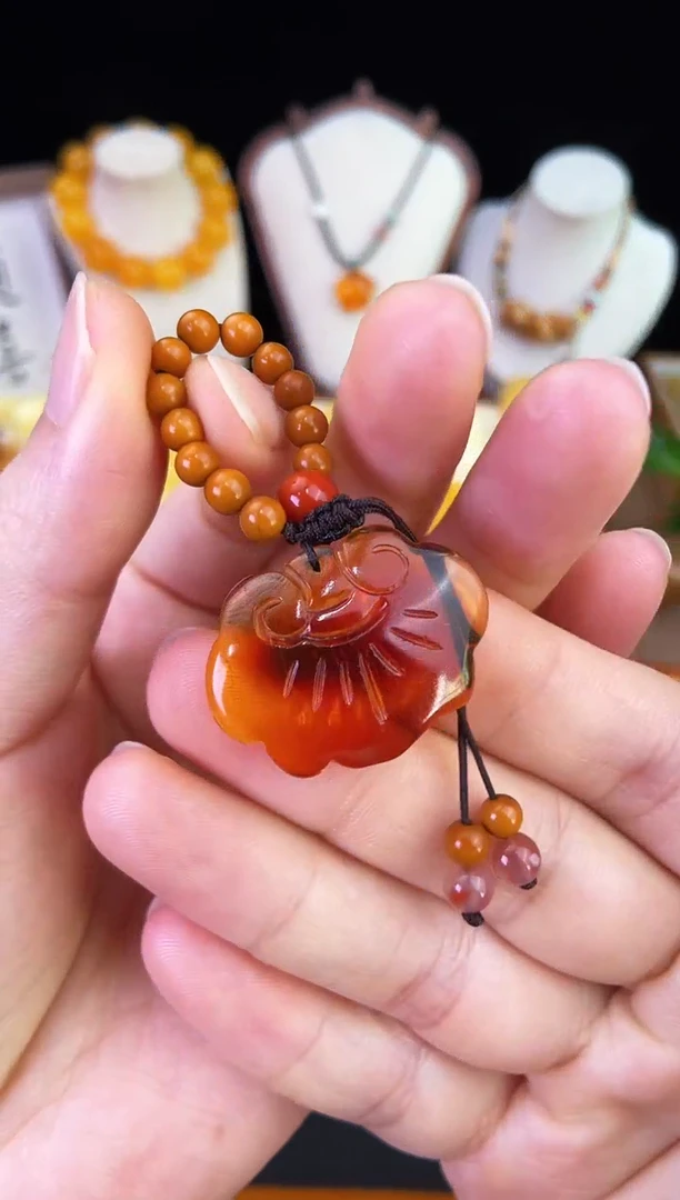 琥珀未镶嵌珠宝奇石柒月